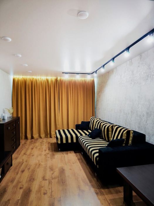 Натяжные потолки Натяжной потолок