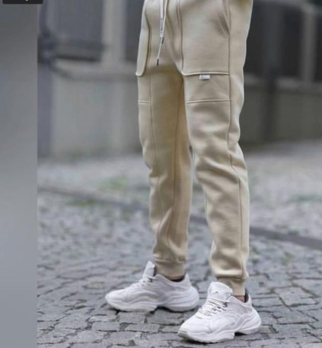 Мужские джогеры беж.