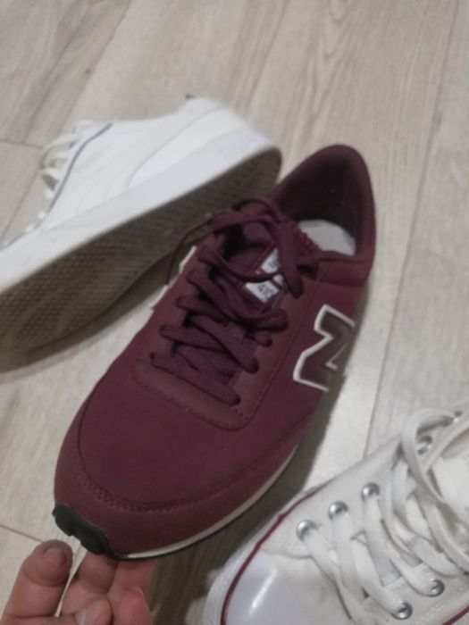 Adidași de dama și bărbați
