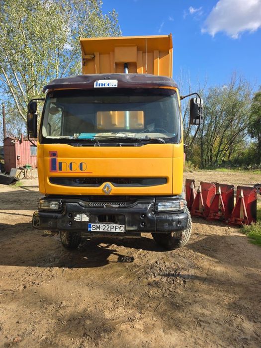 Camion/6x4 Renault kerax/ bascula an fab 2003