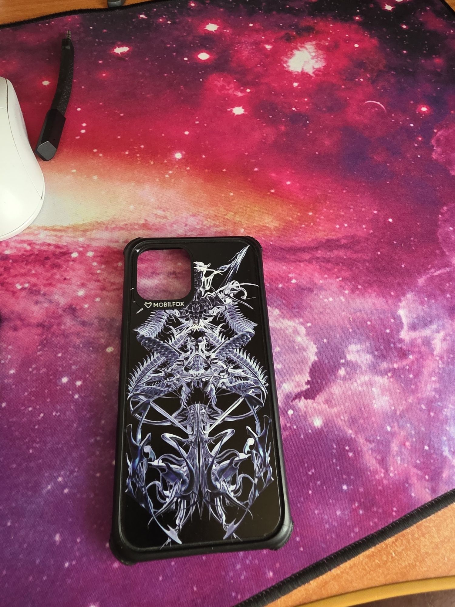Vând husa mobil Fox iPhone 12 pro