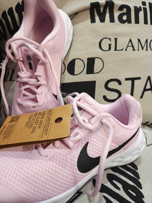 Nike  маратонки от Холандия - Роермонд аутлет