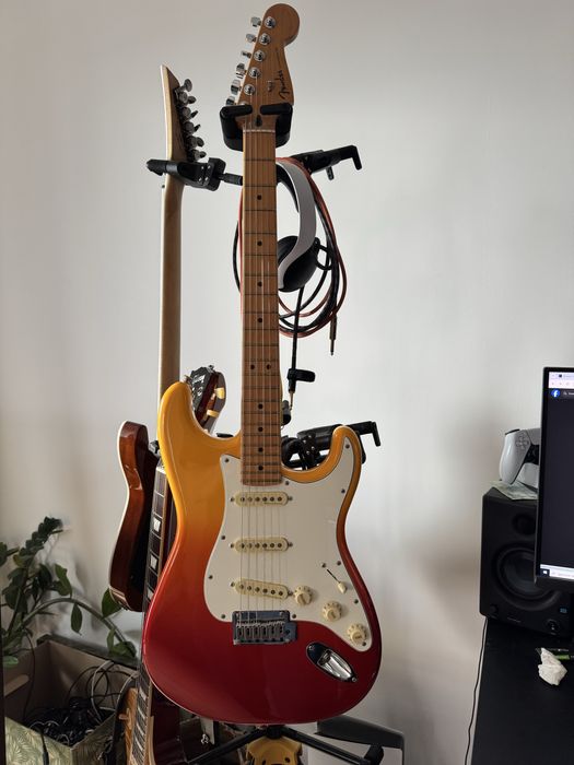Chitara electrica Fender PlayerPlus Tequila Sunrise