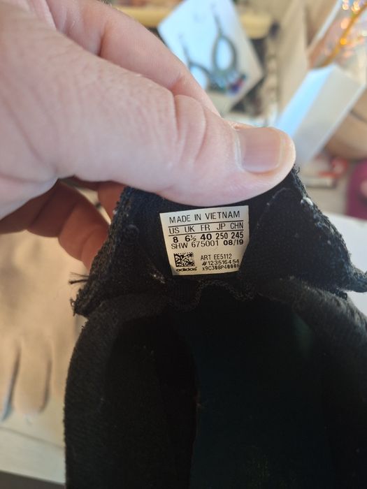 Маратонки Адидас Adidas номер 40