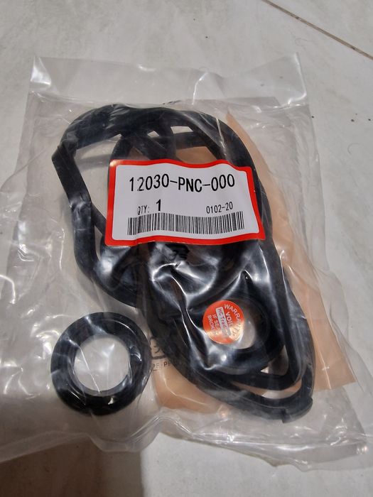 Гарнитура за капак клапани Honda k20/k24
