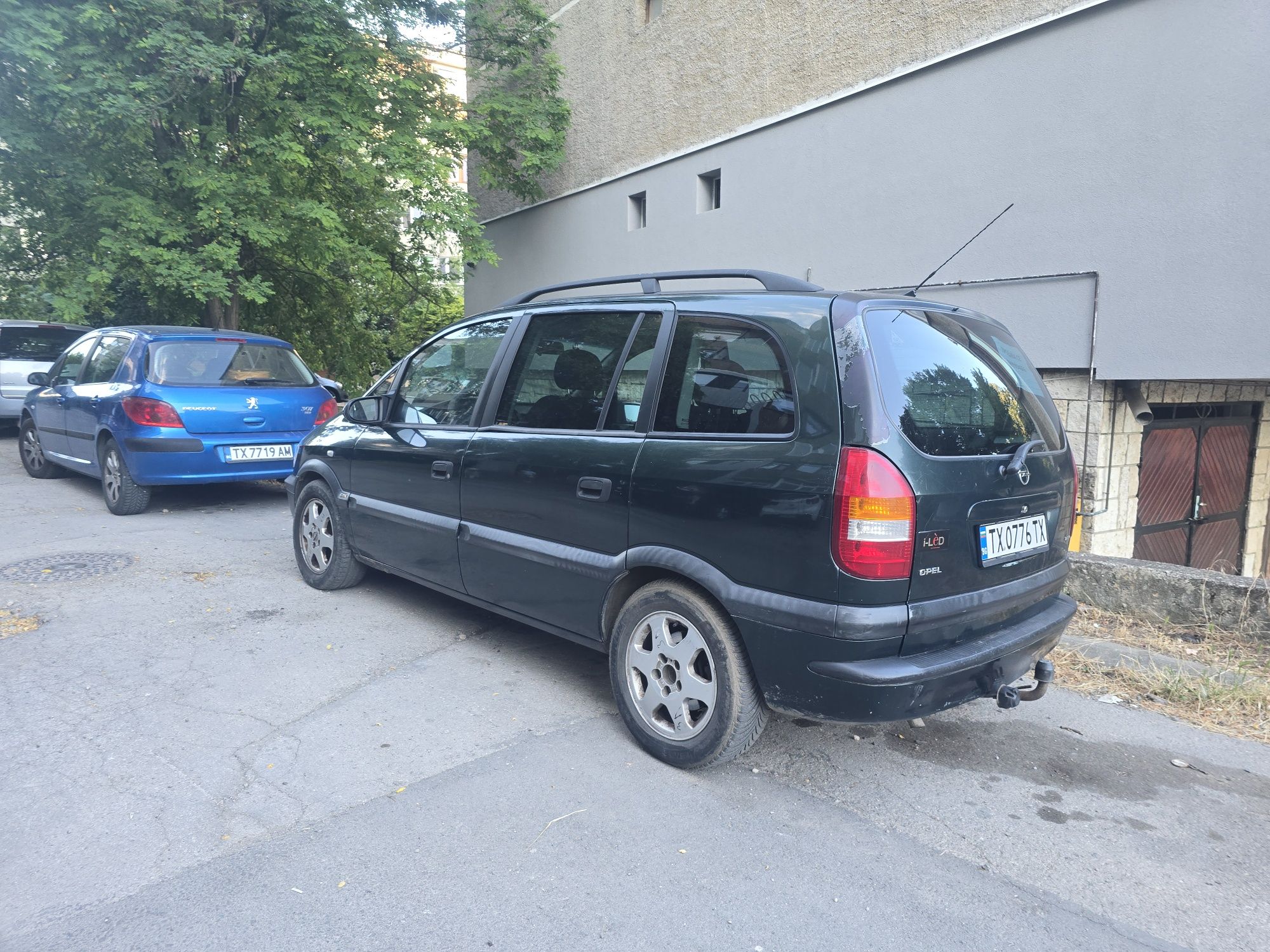 Опел Зафира 1.9 бензин