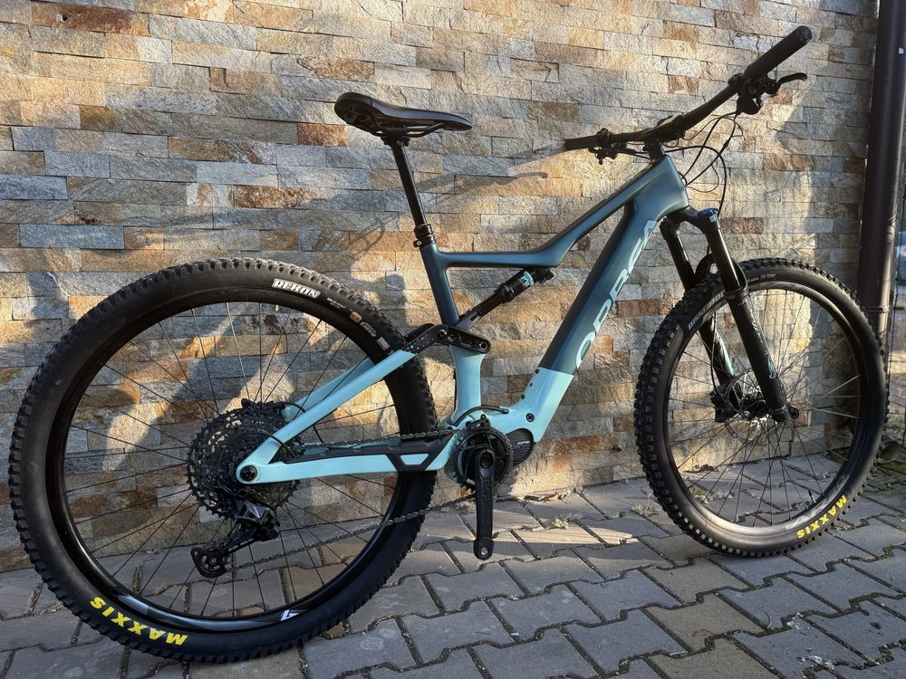 2022 Orbea Rise M20 Carbon - електрически карбонов МТБ байк (ebike)