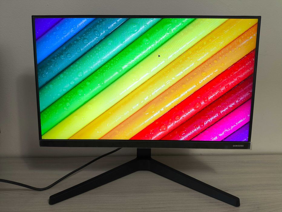 Монитор 22" Samsung LF22T350FHIXCI 1920x1080 16:9 IPS 75ГЦ