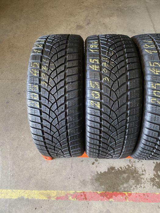 Anvelope iarna 205/45/18 Goodyear Ultra Grip Performance 205 45 18 R18