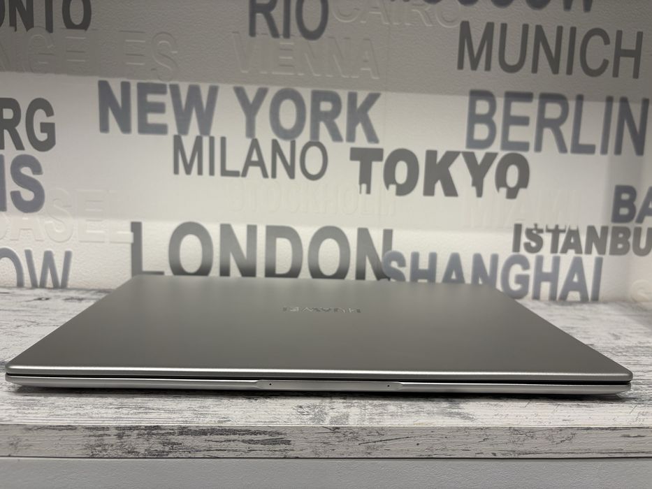 Лаптоп Huawei Matebook D15, 256gb, сив