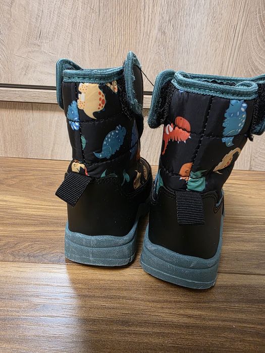 Детски ботуши/апрески
