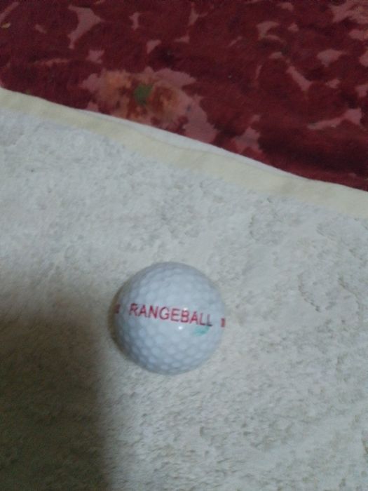 Mingi de golf an stare buna