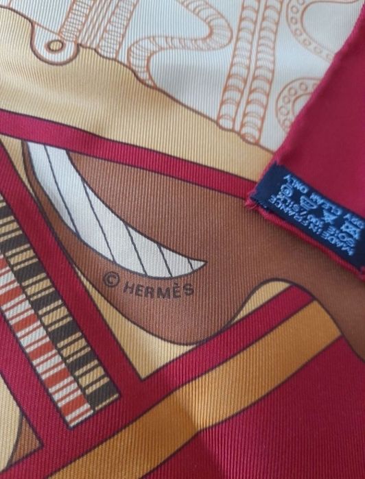 Esarfa Hermes, matase naturala, 1600 lei