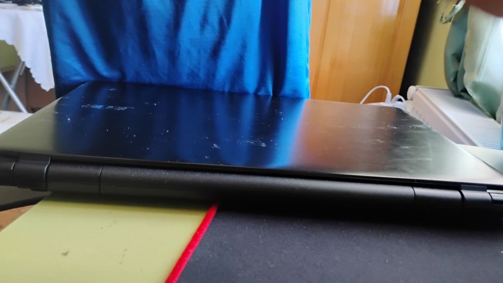 Предлагам Лаптоп Acer