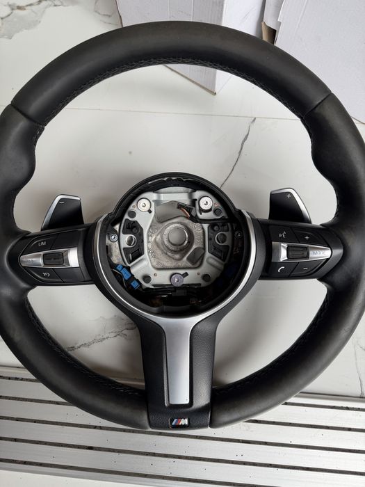 Volan M pachet cu padele original LCI BMW F10 F11 F07 F01 F02 F06