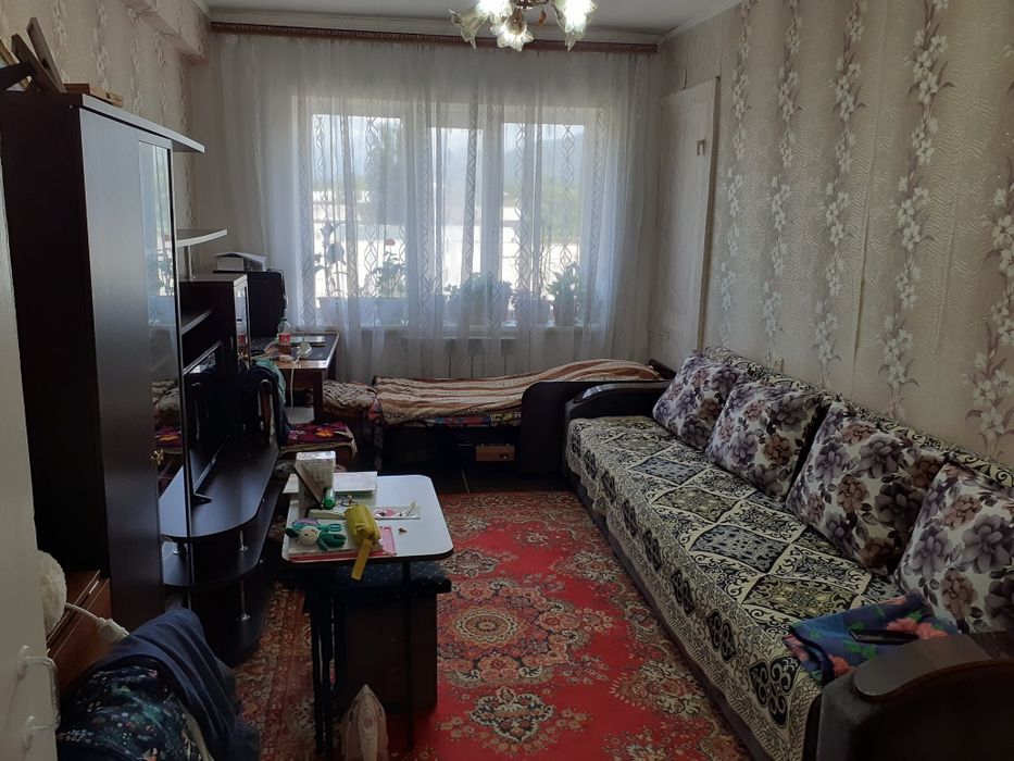 Продам квартиру или поменяю на частный дом  в Есике