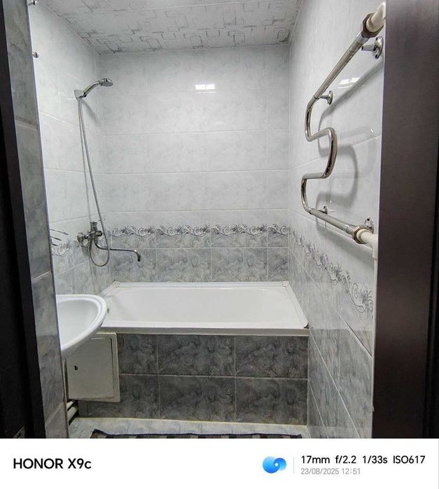 2 хонали 5 этаждан квартира сотилади.