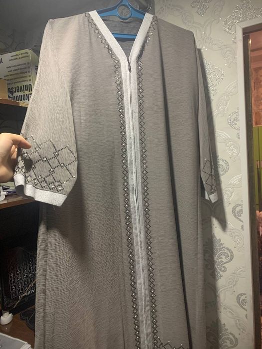 Abayalar 3 xil rangidan