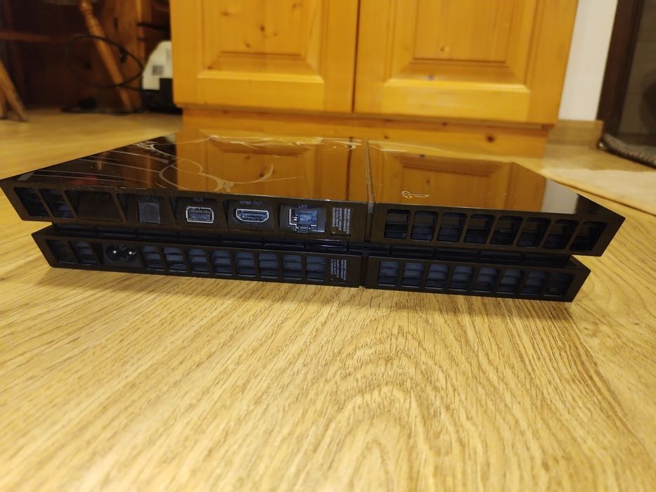 Sony Playstation 4 1TB hard