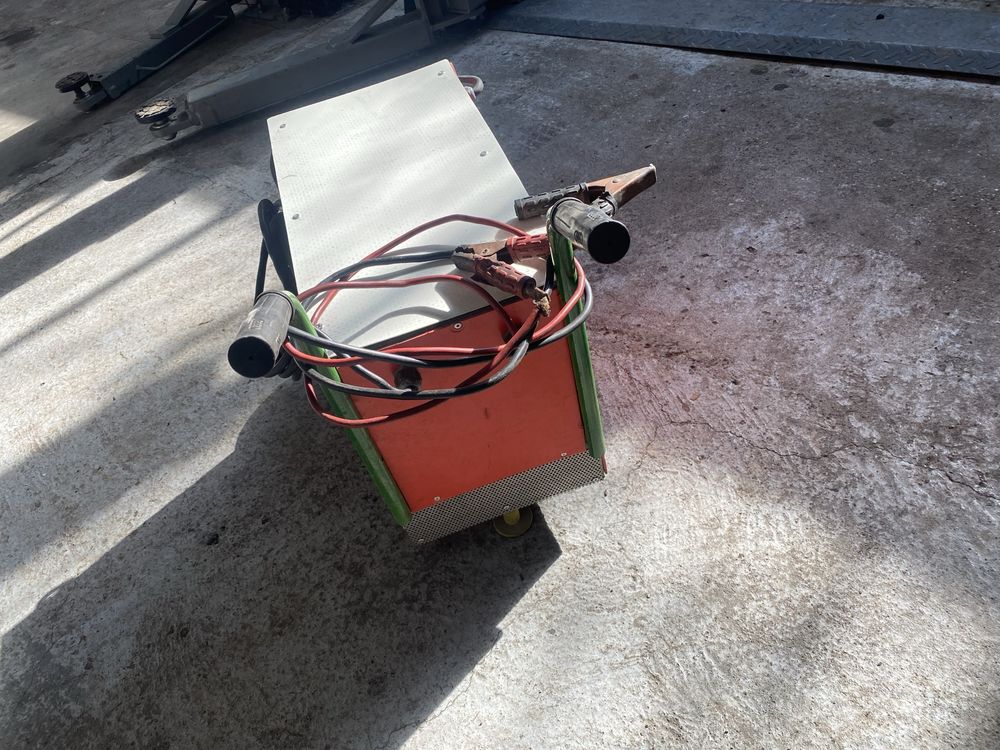 Стартова количка за 12v