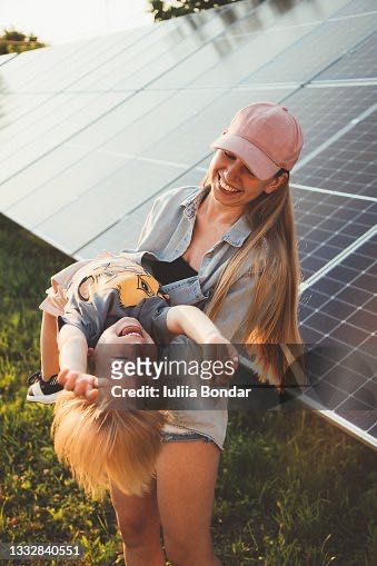 Фотоволтаична система за дома 10.2 kW, монофазна, литиева батерия