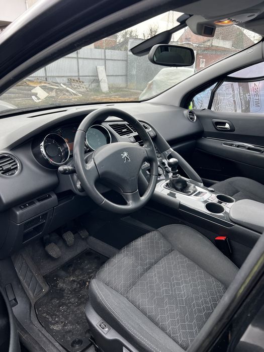 Peugeot 3008 facelift 2014 1.6 diesel avariat!