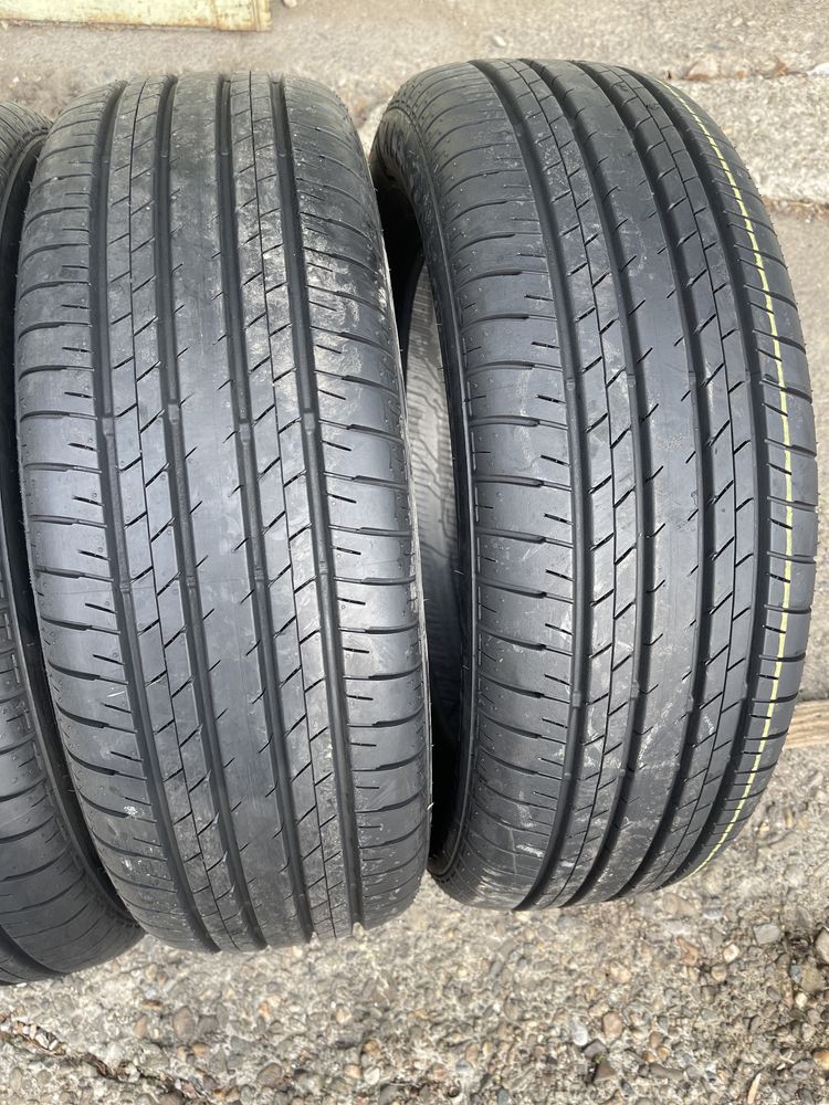 4 anvelope de vara Noi 225/60/18 Bridgestone