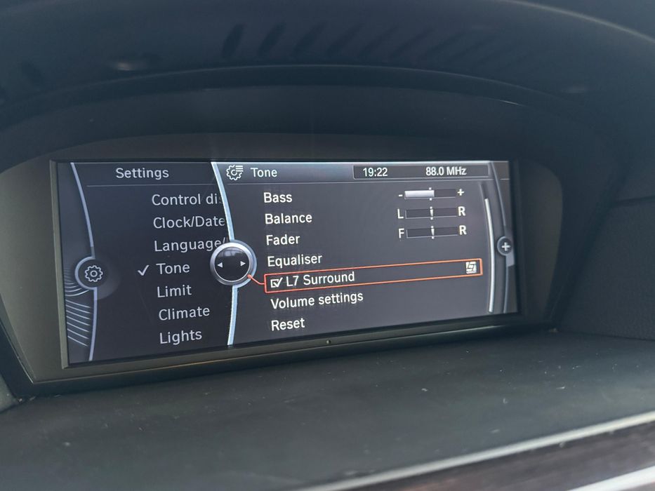 Bmw 520d 2009-12 e5/m-paket/pano/LOGIC7/soft close/recent înmatriculat