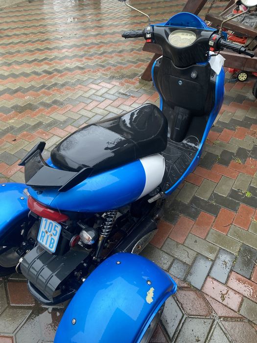 Triciclu,moped,scuter 3roti