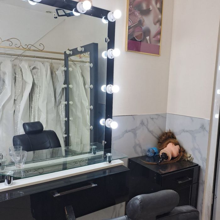 Мебель сотаман. Салон учун. Холати ало!