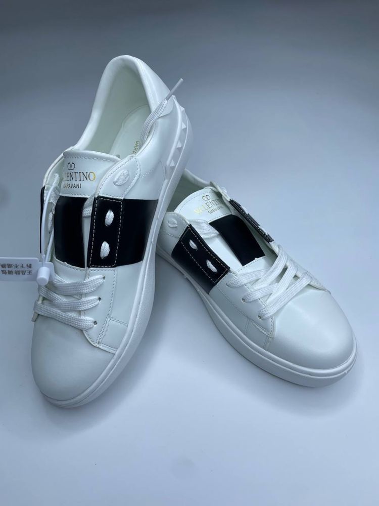 Valentino Garavani кроссовки