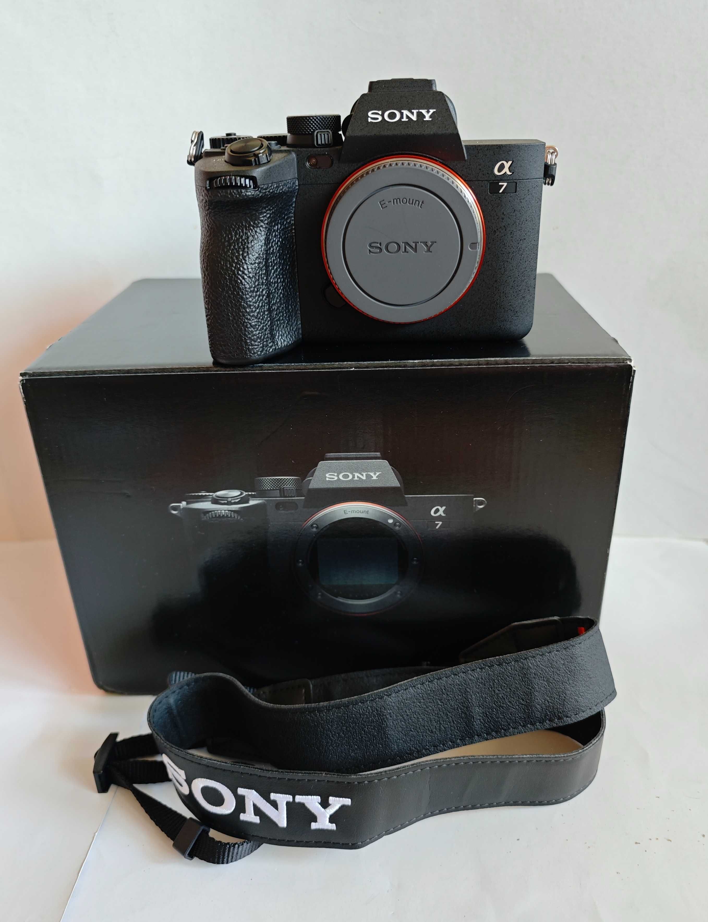 Sony A7IV тяло на 2500 кадъра,с 3 г. гаранция