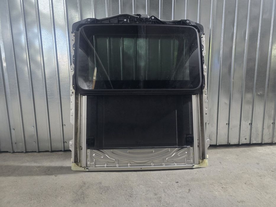 Trapă BMW e87 / 81 seria 1 completă