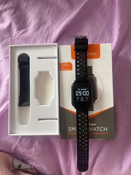 Смарт Часовник..