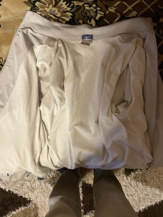 Продам винтажную ветровку reebok оригинал