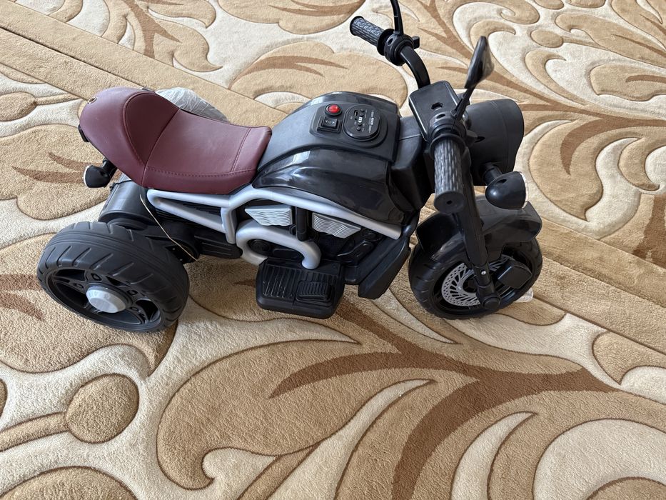 Электромотоцикл сотилади