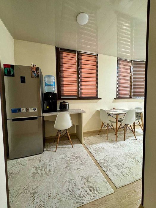 Срочно 77 серия Кирпич 3 комнатная квартира Мирабадский район