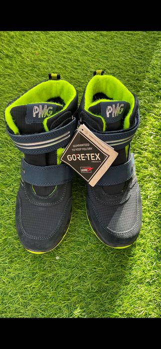 Боти за момче нови Primigi