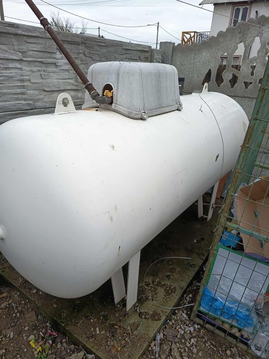 Centrală și butelie