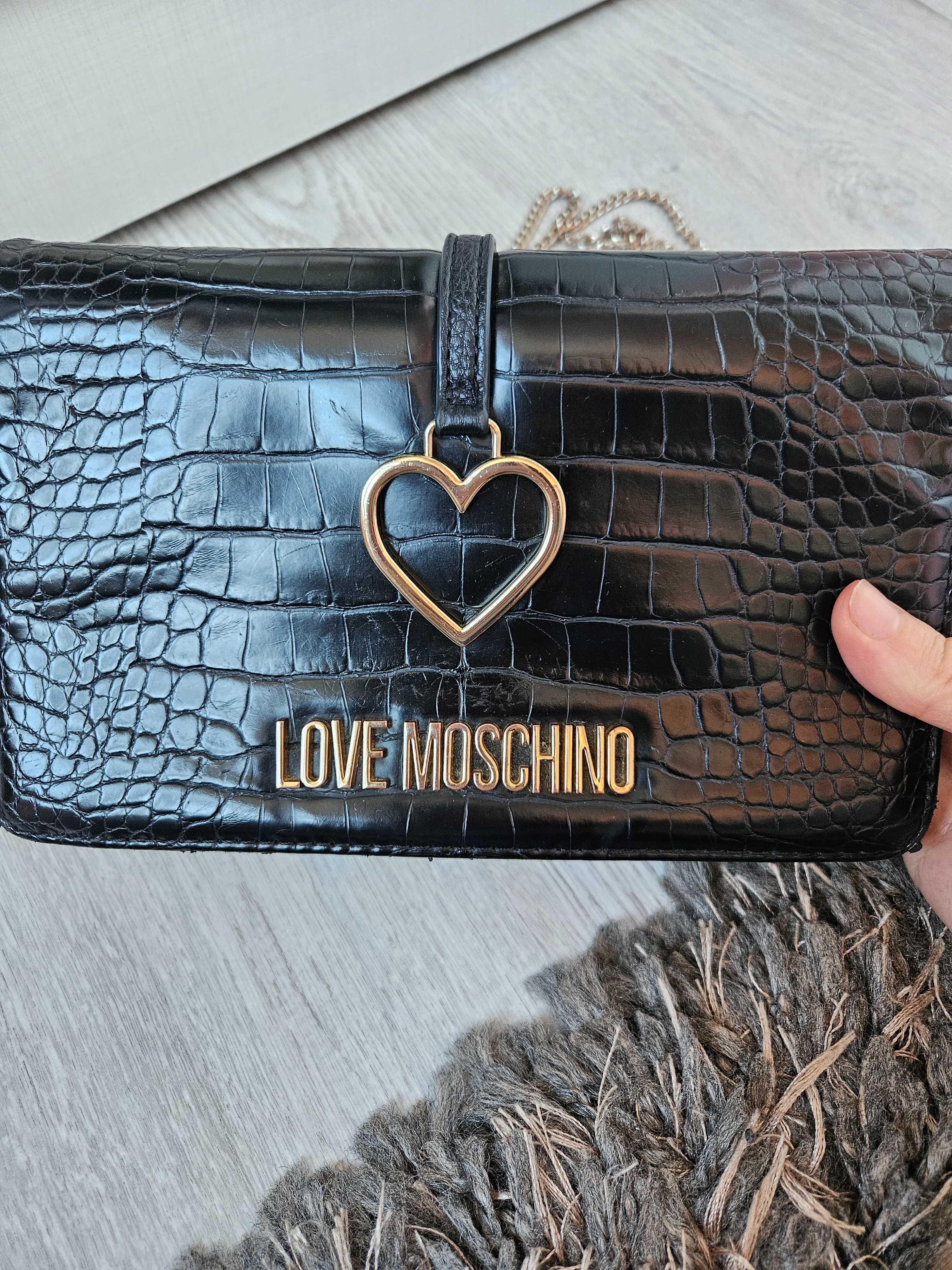 Чанта  Moschino-черна