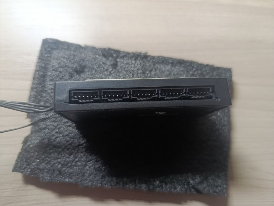 Контроллер для кулеров 6pin