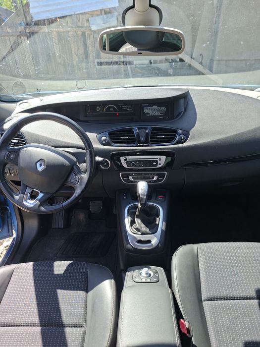 Renault Scenic 1,5 dci 2013 AUTOMAT