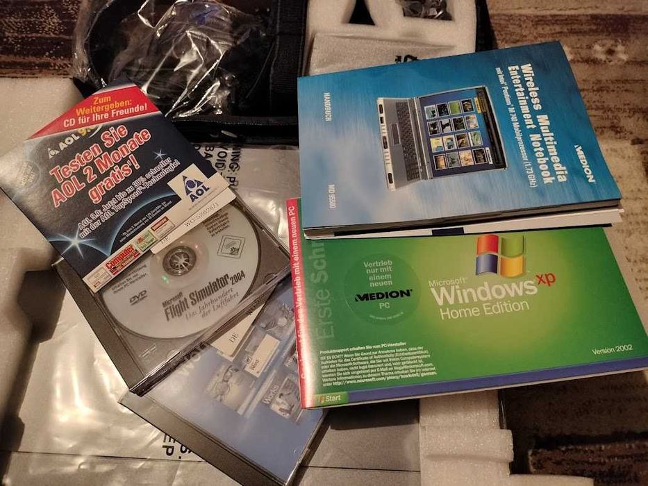 Vand laptop MEDION anii 2000