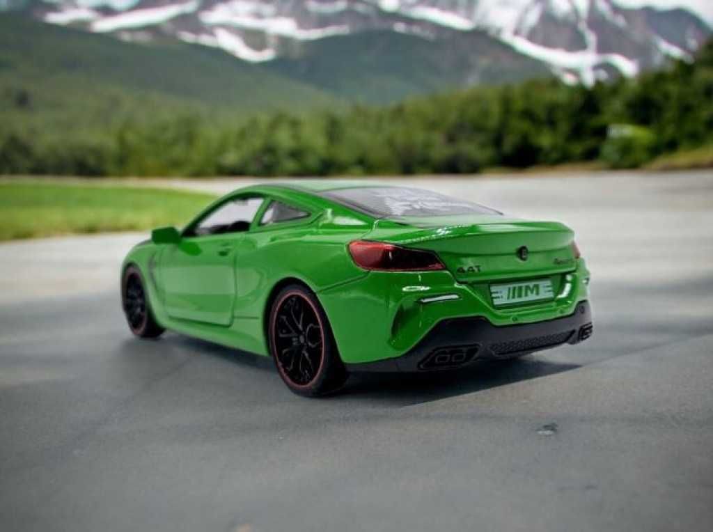 Автомобил BMW M8 с 3 реалистични звука и светлини – мащаб 1:24/3 ЦВЯТА
