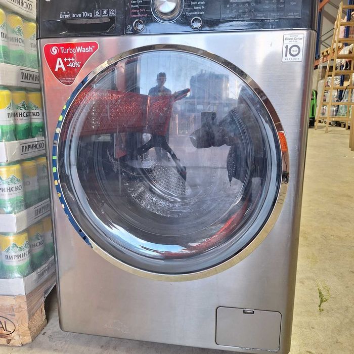 Продавам пералня LG - 10кг