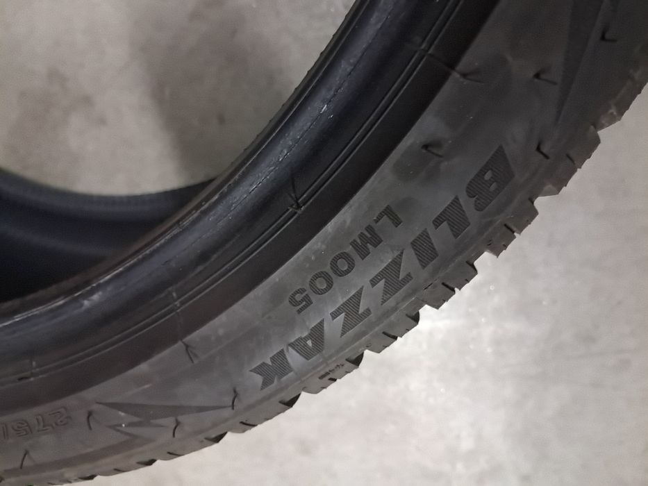 1XAnvelopa second iarna 275 35 R21 Bridgestone 6.8mm 2021