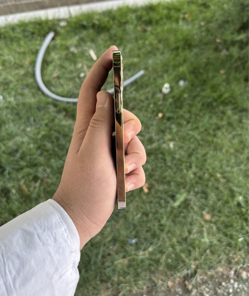 Iphone 12 Pro Ideal Gold usta kormagan 128 gb yomkst 77 radnoy ayb yoq