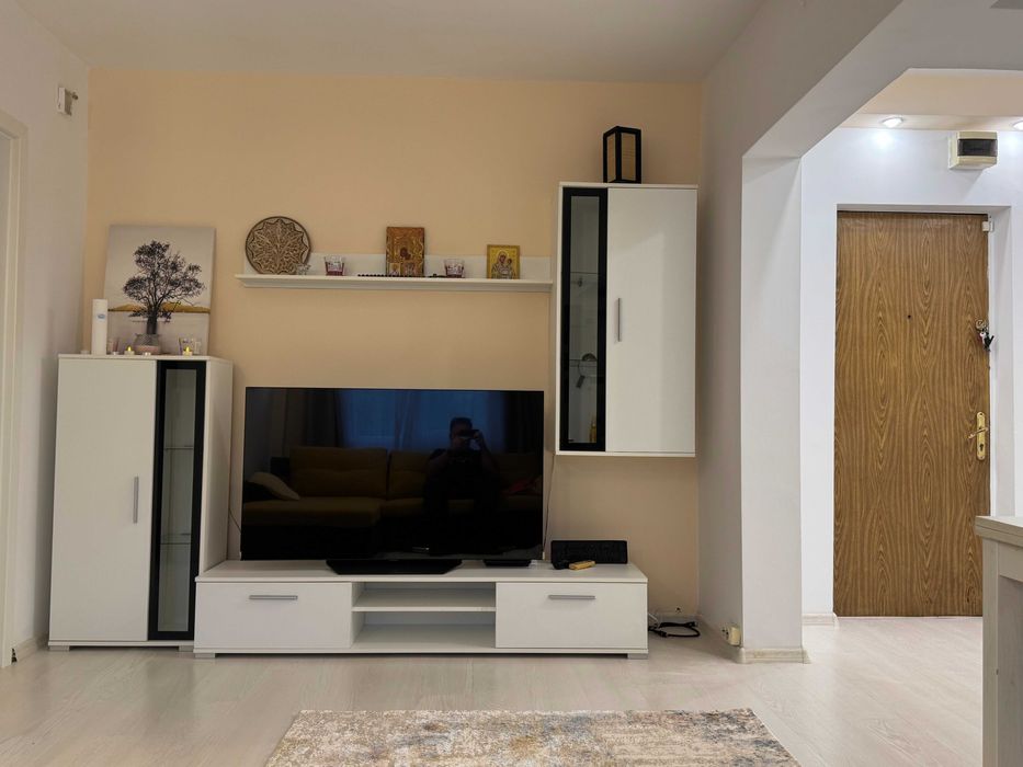 Inchiriez apartament Salaj mobilat utilat complet 3 camere 2 bai et1/4