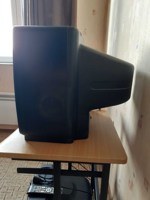 телевизор orion 20 инча