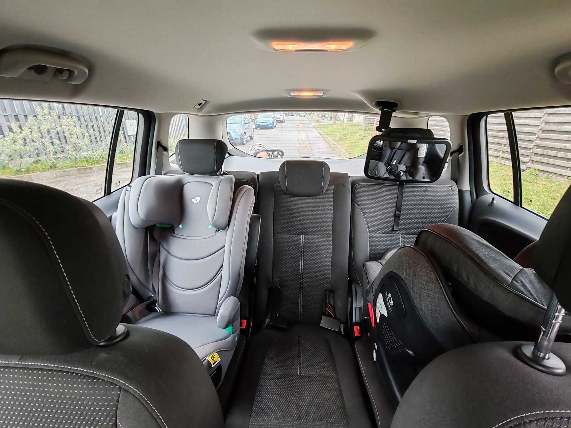 Vând Opel Zafira Tourer C masina de familie